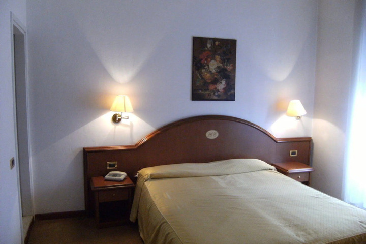HOTEL EUROPA