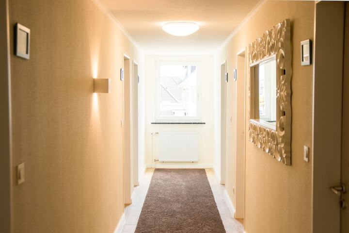 Ballroom/Hall 121 of 138