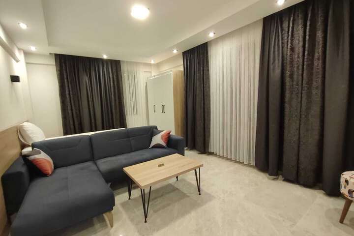 Room 5 of 42