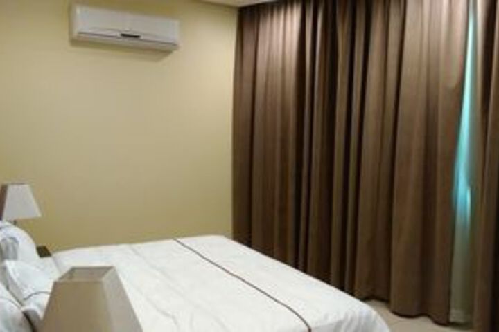Room 16 of 39