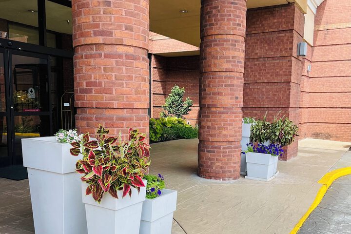 Hotel 43 of 44