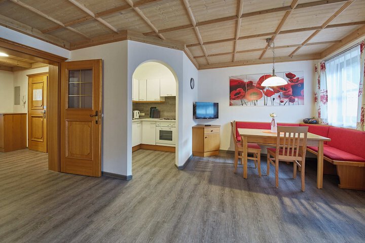 Room 15 of 51