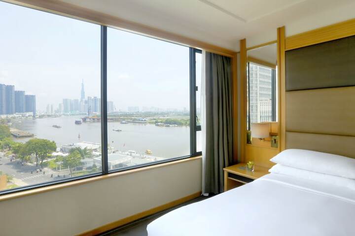 Room 54 of 128
