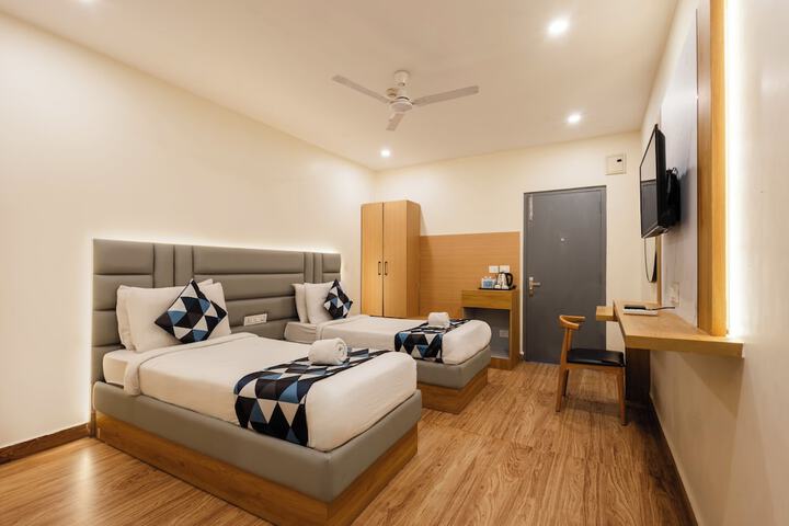Room 3 of 6