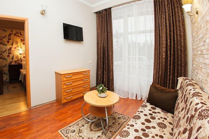 Room 65 of 158