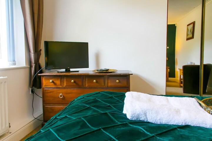 Room 73 of 174