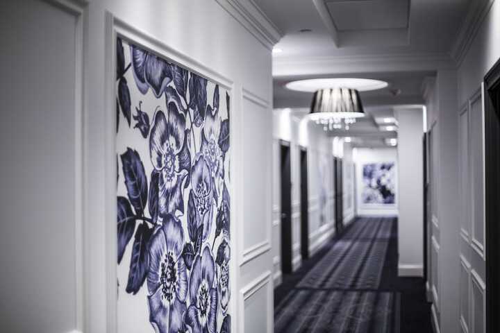 Ballroom/Hall 32 of 39