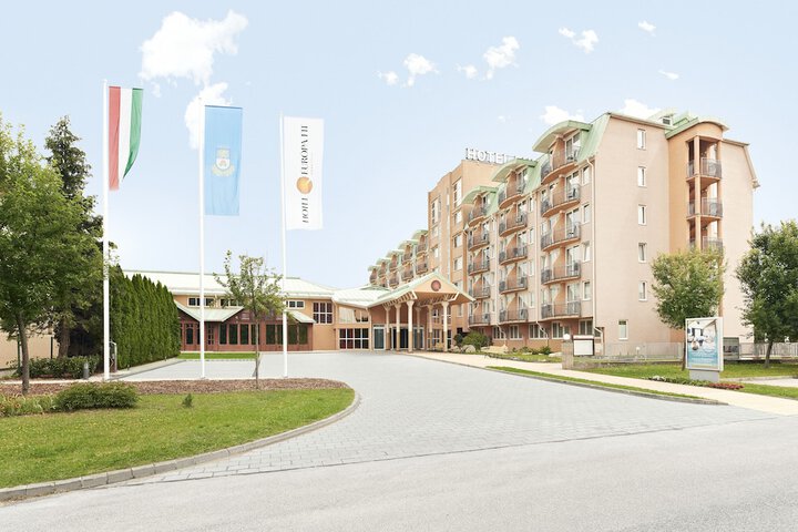 Hotel 84 of 86