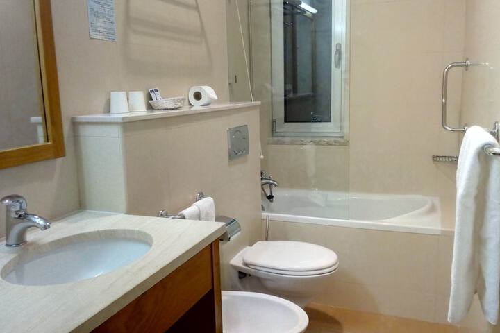 Bath Photo