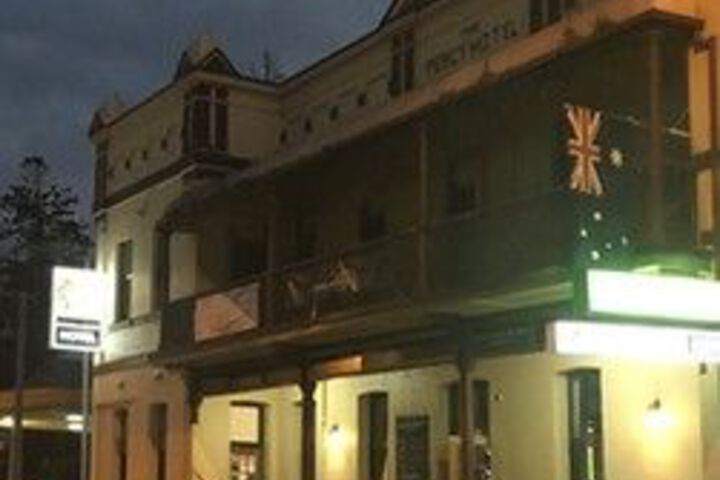 The Horse & Jockey Hotel