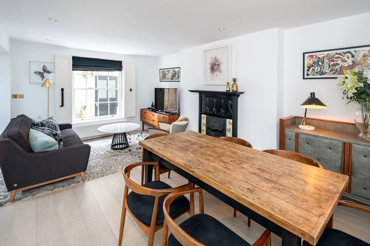 Image of Mod 3 BR Flat Near Baker Street st in Marylebone