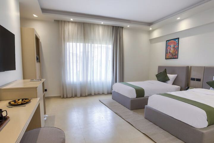 Room 7 of 47