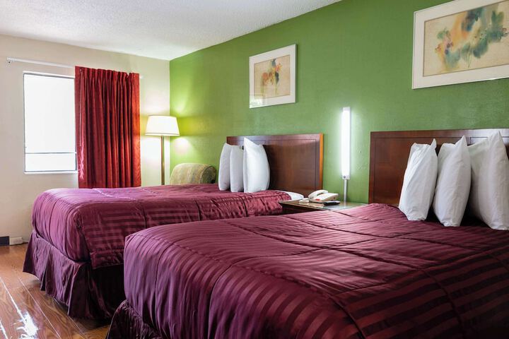 2 Double Bed (2 of 4)