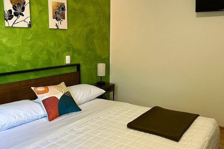 Room 30 of 46