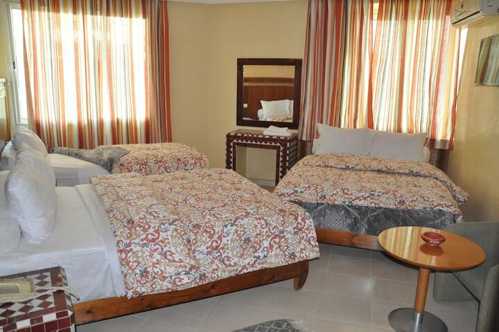 Room 12 of 17