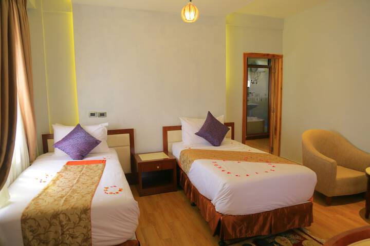 Room 8 of 31