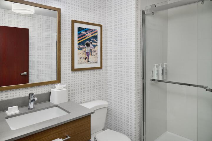 Bathroom shower