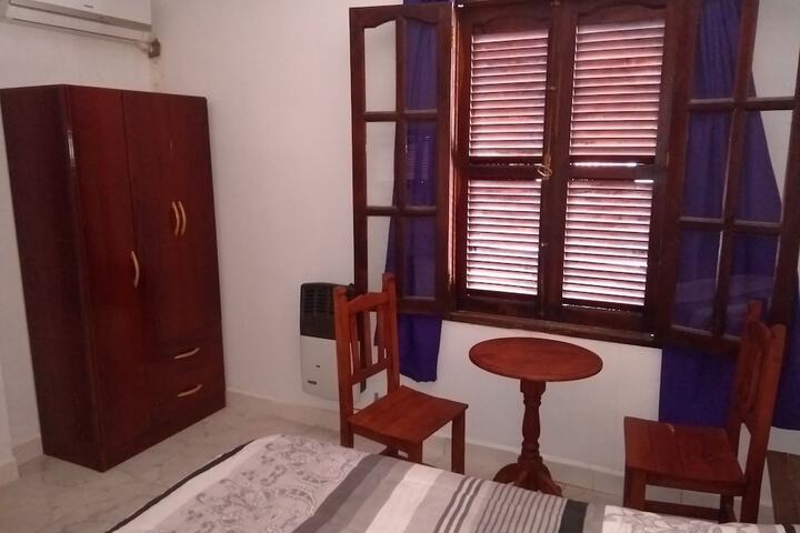 Room 15 of 36
