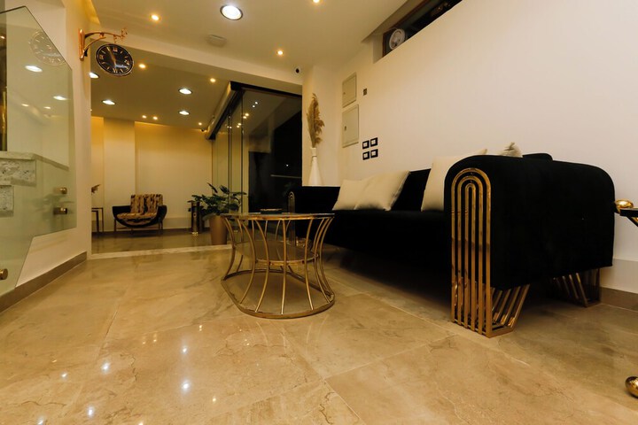 Hotel Interior 7 of 150