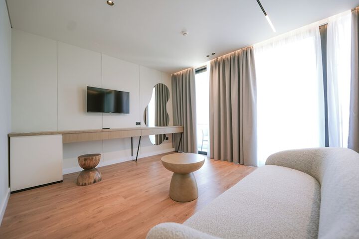 Room 19 of 50