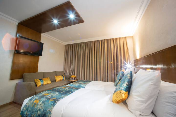 Room 19 of 255