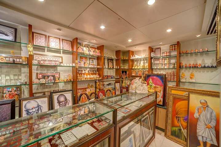 Gift shop