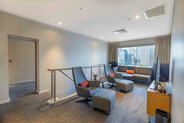 Room 84 of 227