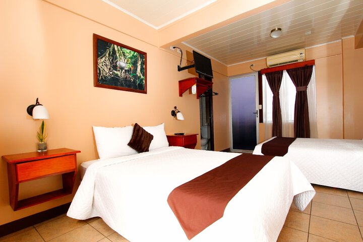 Room 35 of 269