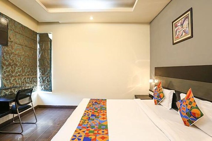 Room 18 of 40