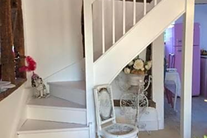 Room 15 of 23