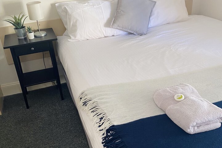 Room 4 of 35