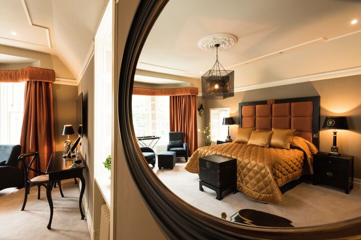 Room 26 of 74