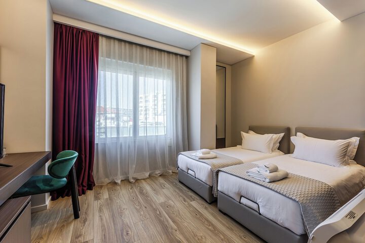 Room 56 of 171