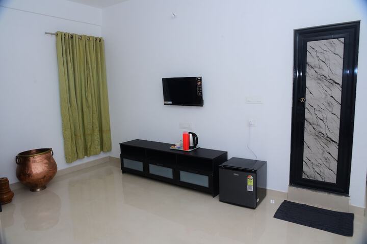 Room 15 of 50