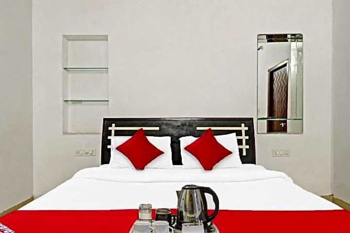 Hotel O 4 Seasons