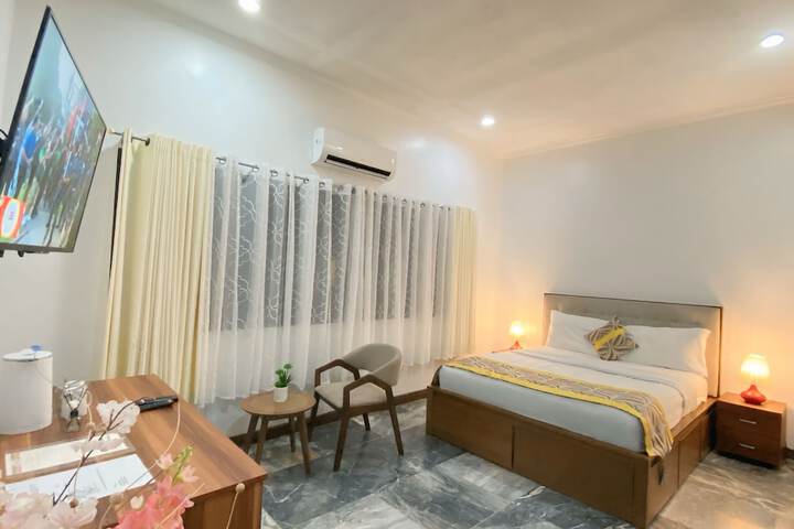 Room 27 of 56