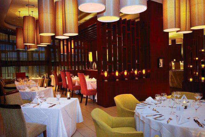 Dining 48 of 65