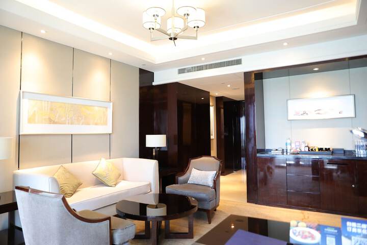 Room 29 of 129
