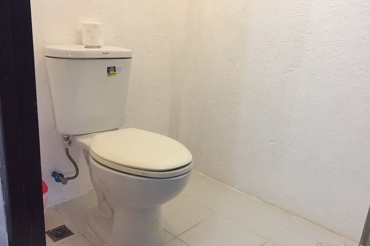 Room 46 of 109