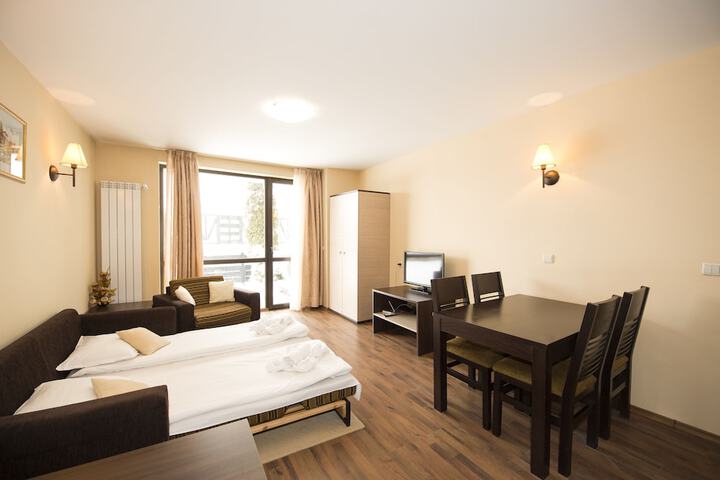 Room 20 of 98