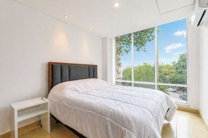 Room 65 of 270