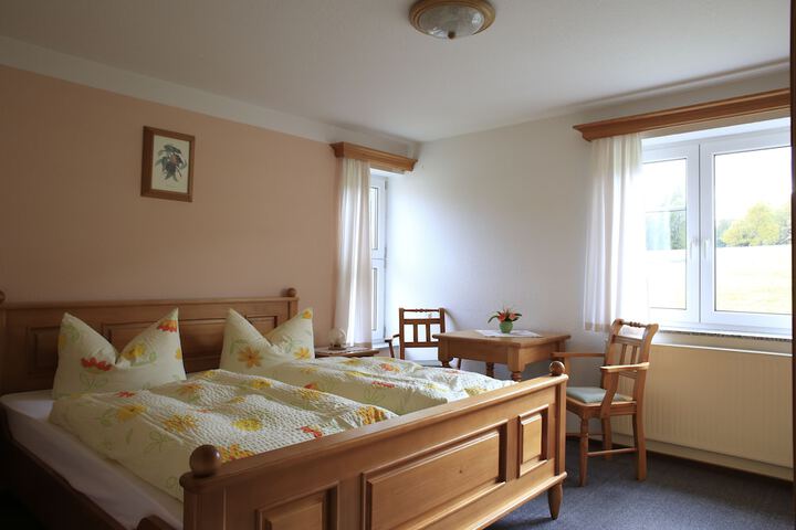 Room 2 of 5