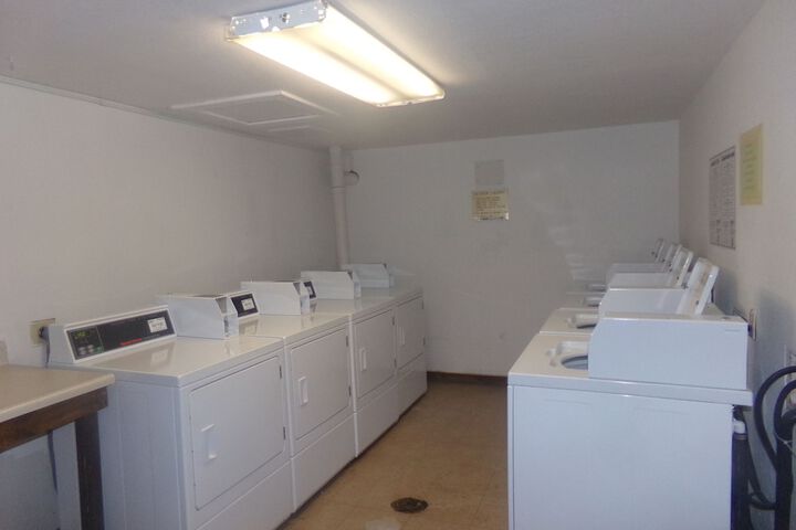 Laundry 23 of 49