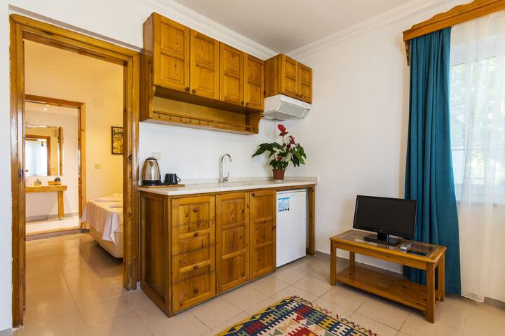 Room 12 of 44