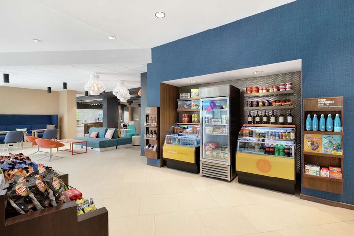 Snack bar