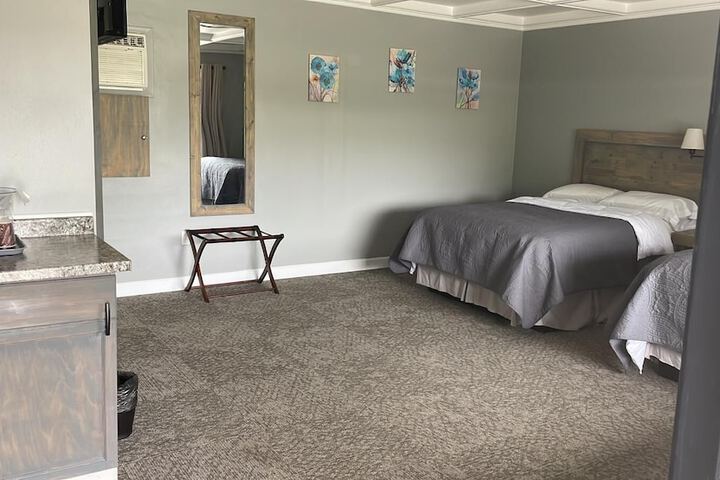 Room 15 of 82