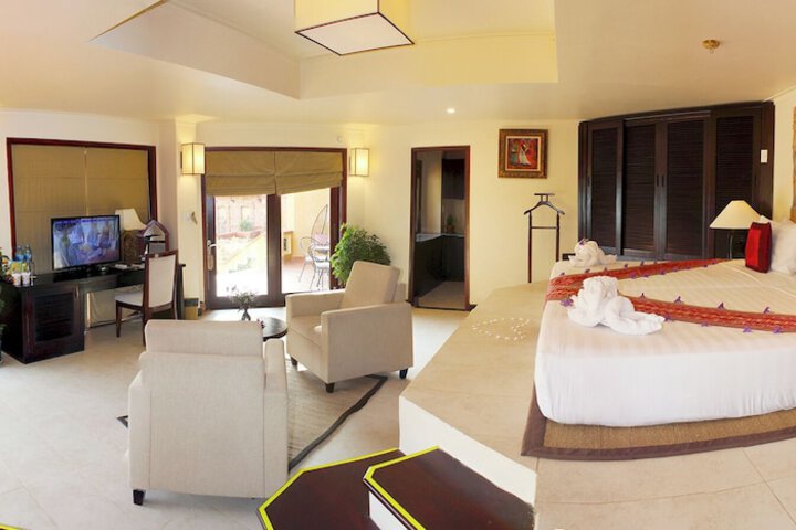 Room 21 of 138