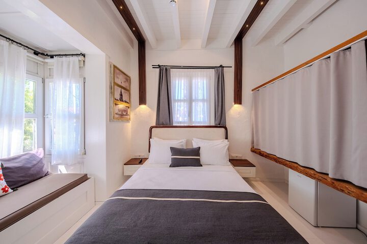 Room 30 of 78