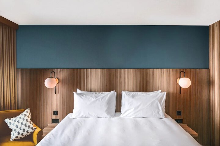Room 20 of 62