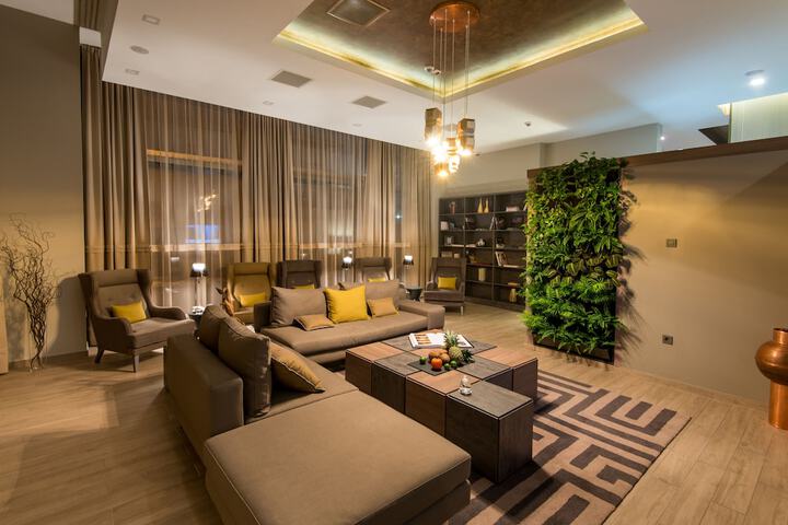 Hotel Interior 7 of 32